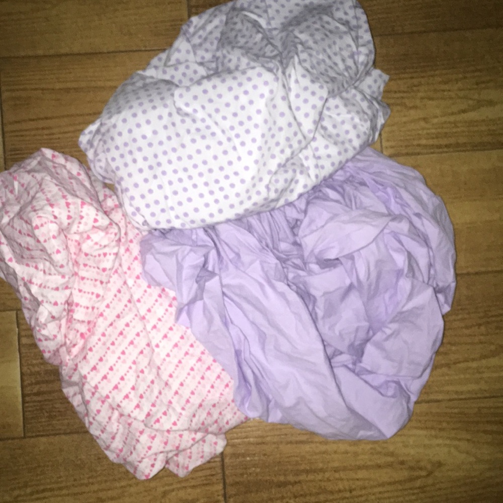 Bundle of crib sheets